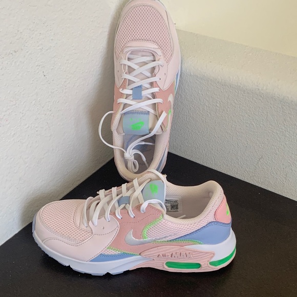Nike Air Max Excee Women's Light Pink/ blue & Green Sneakers. - Picture 1 of 9